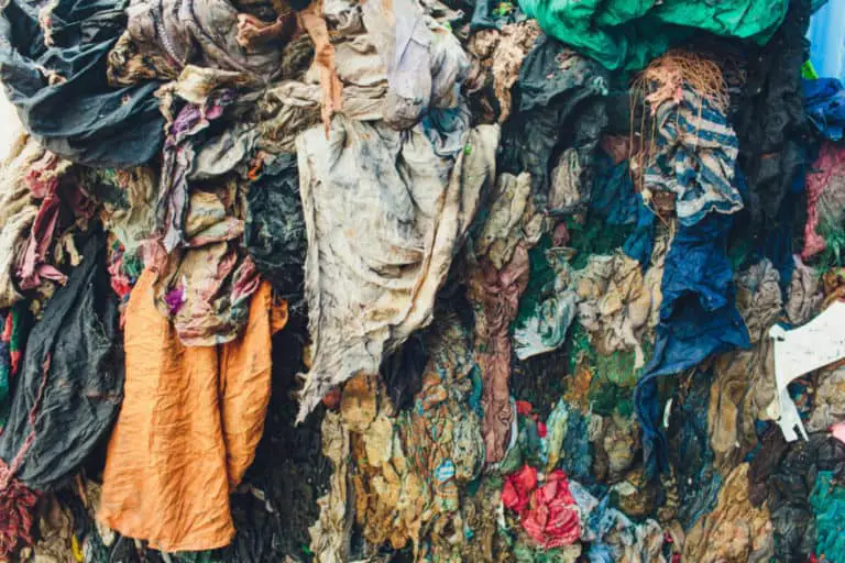 What Should I Do with Old Clothes DisposalXT