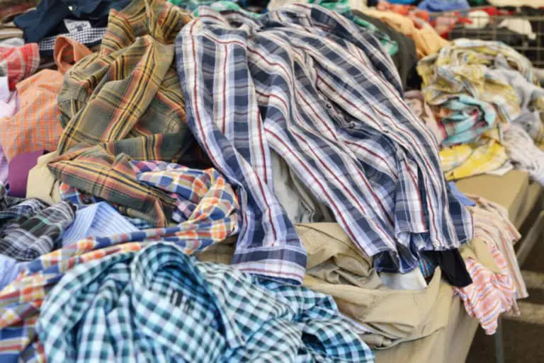 what-should-i-do-with-old-clothes-disposal-xt